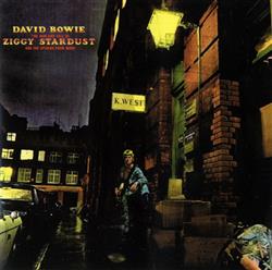 The rise and fall of Ziggy Stardust and the spiders from mars